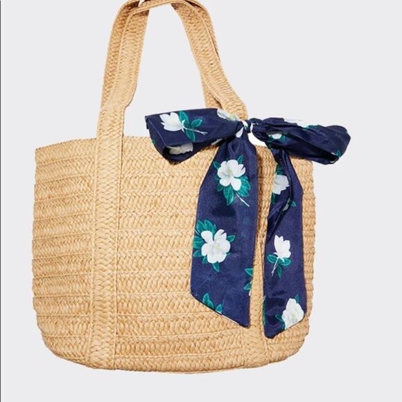 Draper James straw handbag with floral scarf - Picture 1 of 11
